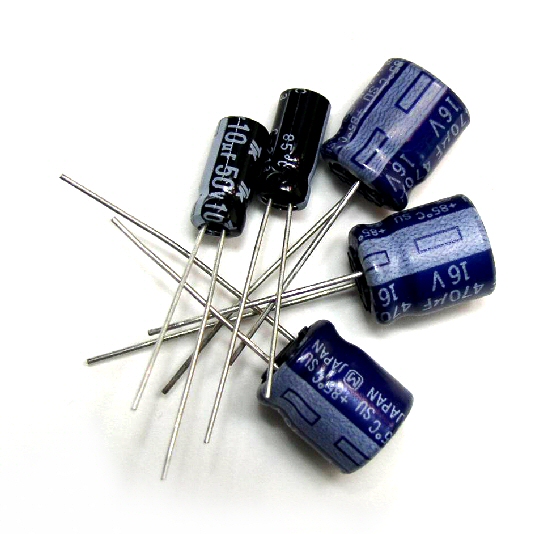 電解コンデンサ写真